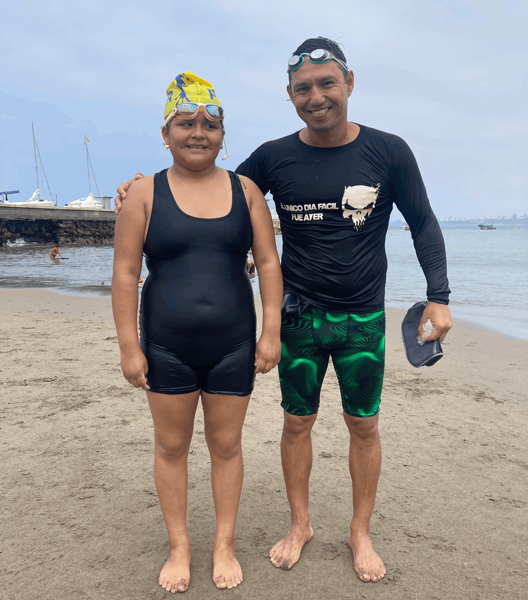 Zamira Landa Rodríguez: La Joven de 12 Años que Desafía el Mar de la Discapacidad Visual en la Natación Inclusiva